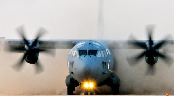 Exerciţiu militar multinaţional la Baza Aeriană Boboc - Video