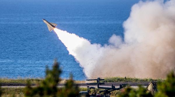 Prima tragere a Armatei României cu sistemul HAWK, în afara teritoriului național - FOTO