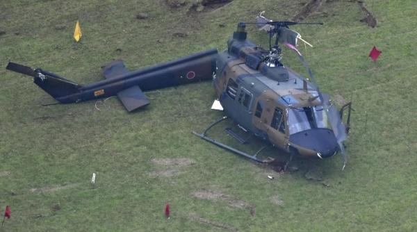 Un elicopter militar japonez UH-1J a ratat aterizarea la baza aeriană Tachikawa