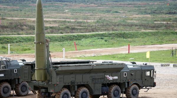 Rusia ne ameninţă că ar putea desfăşura rachete nucleare în Europa