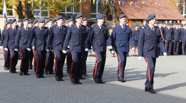 Promovare de peste 90% la bacalaureat a elevilor din colegiile militare 