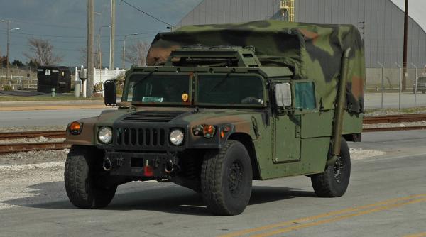 SUA donează în Europa 20 de vehicule M1123 HMMWV