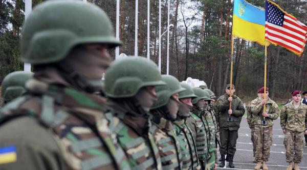 Ucraina a cerut oficial să cumpere arme din SUA