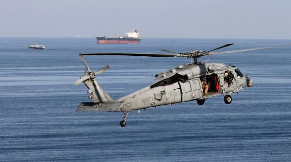 Criză în Golf. SUA formează o operațiune internațională pentru escortarea militară a navelor