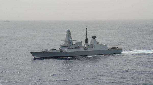 Marea Britanie trimite nava de război HMS Duncan în Golful Persic