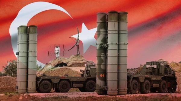 Turcia insistă că sistemele ruseşti S-400 nu reprezintă o ameninţare la adresa NATO