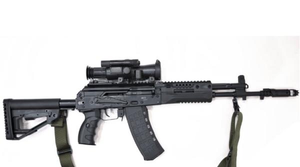 Forțele Speciale ale Rusiei au fost echipate cu noul model de pușcă de asalt AK-74M