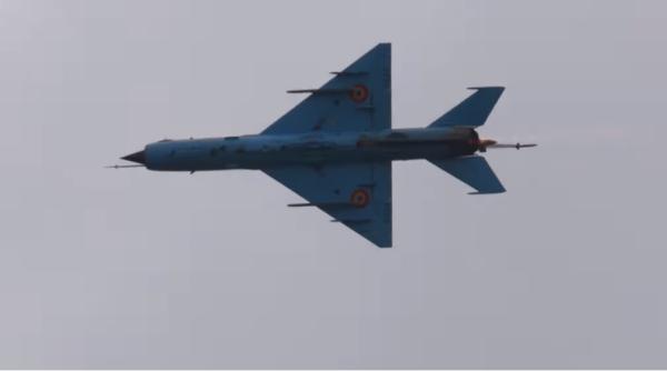 MiG-21 LanceR a făcut senzație la mitingul aviatic RIAT din Marea Britanie