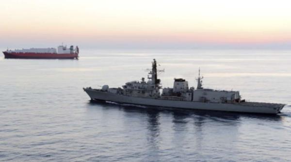 Tensiuni în Golful Persic - Marea Britanie trimite nave militare de escortă 