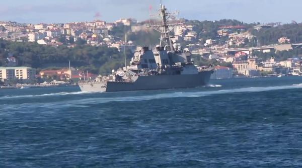 Distrugătorul american USS Porter a intră în Marea Neagră (Video)