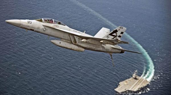 Noul sistem de recuperare al aeronavelor pe portavion a primit undă verde