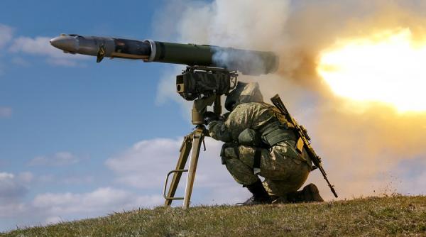 Rachetă aer-sol de 700 kg, lansată de militarii ruși din Crimeea