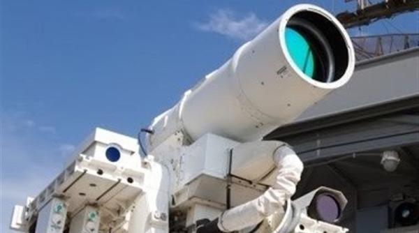 Iranul anunță că deține arme cu laser de mare putere
