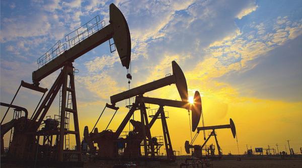 Securitate energetică. România, una din ţările UE cel mai puţin dependente de importurile de petrol 