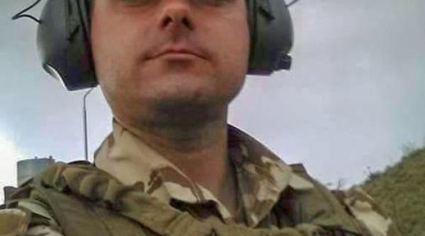 Militarul căzut la datorie în atentatul de la Kabul, decorat de preşedintele Klaus Iohannis