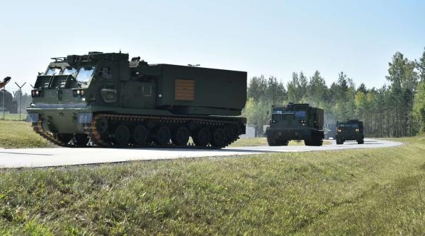 Sisteme de rachete MLRS, dislocate în Europa