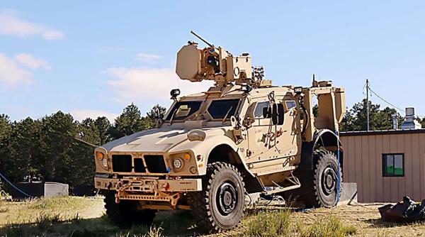 US Army începe testarea noului sistem anti-drone BLADE