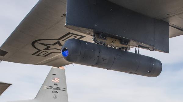 LITENING, noul sistem de căutare, identificare și urmărire automată a țintelor, fabricat de Northrop Grumman