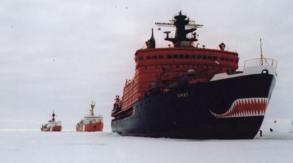 Rusia își extinde flota de spărgătoare de gheață