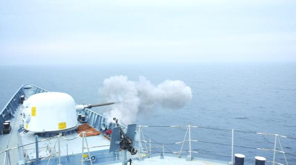 Exercițiu naval-aerian: Misiuni de foc și trageri de luptă pentru respingerea unor acțiuni ostile în zona litoralului românesc