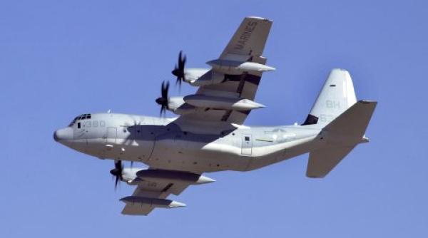 Un avion KC-130J al US Marine Corps ar fi fost la un pas să fie doborât în Siria