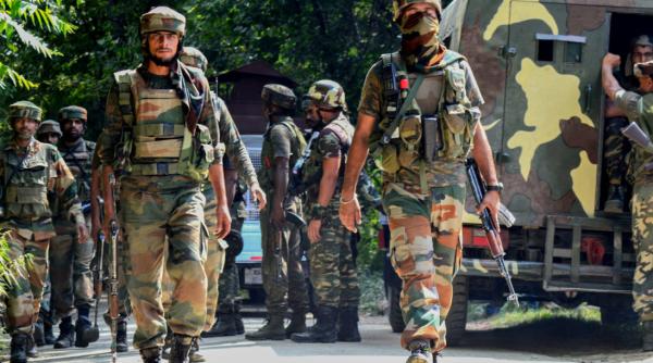 Washingtonul a recomandat Indiei să relaxeze restricţiile impuse în provincia Kashmir