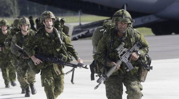 Combaterea Ştirilor False: Soldații NATO din Letonia au picat testul