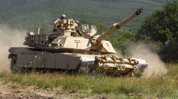 Noi generatoare electrice pentru tancurile Abrams M1A2