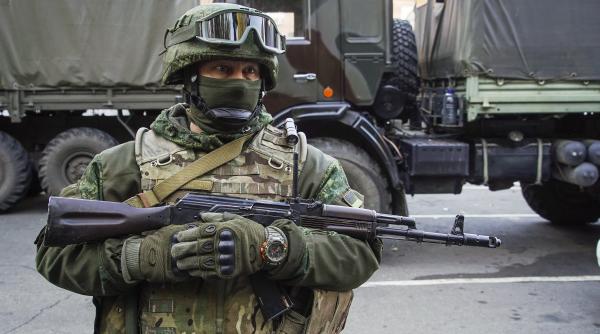 General ucrainean: Nu va exista nicio retragere de trupe militare din Donbas. Nu este profitabil pentru Rusia