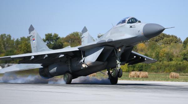 Vucic: ”Armata Serbiei, la cel mai înalt nivel”. Belgradul aduce elogii Rusiei și îi mulțumește pentru ajutorul în modernizarea forțelor