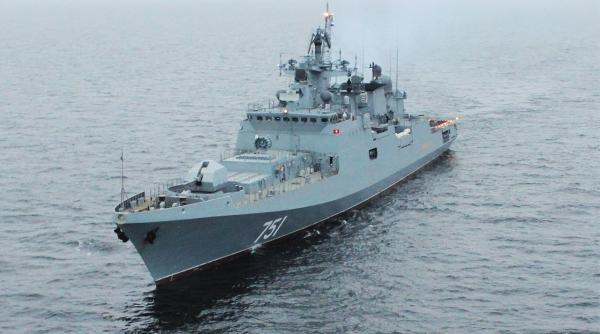 Fregata rusă Amiral Essen din Marea Neagră a executat un exercițiu pentru distrugerea vehiculelor aeriene fără pilot