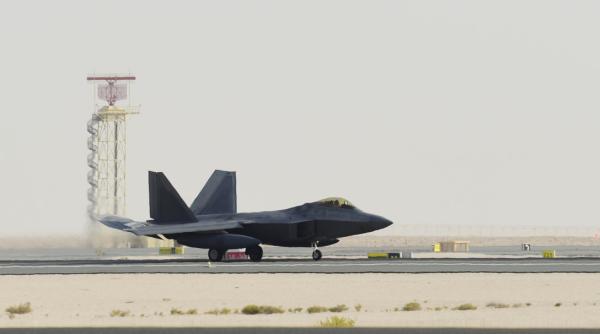 Avioane F-22 ale US Air Force au fost trimise în Arabia Saudită