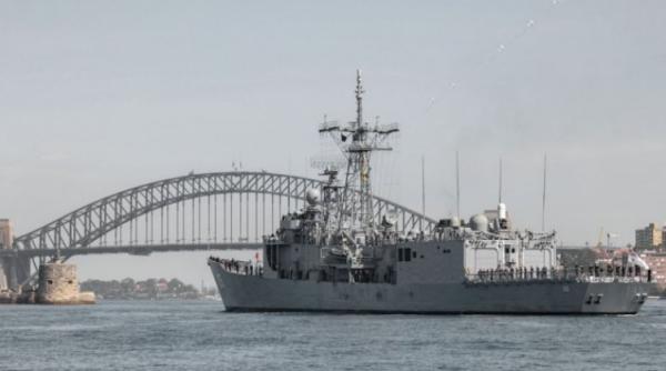 Royal Australian Navy va dezafecta fregata HMAS Melbourne