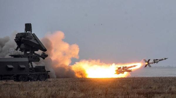 Ucraina a testat sistemul de rachete S-125 Pechora împotriva unor ținte maritime (Video)