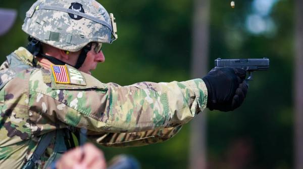 US Army Reserve vrea să cumpere trei variante de pistol Glock