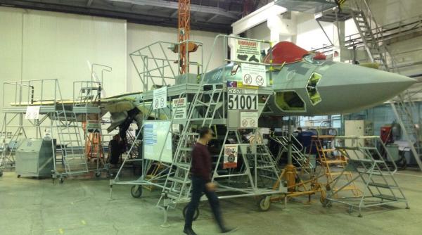 Forțele Aeriene Ruse vor primi primul avion Su-57