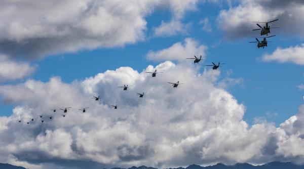 US Army a efectuat un asalt aerian asupra Insulei Hawaii