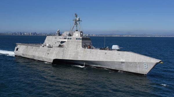 USS Montgomery (LCS 8) și fregata HMAS Stuart a Royal Australian Navy au desfășurat operațiuni în Marea Chinei de Sud