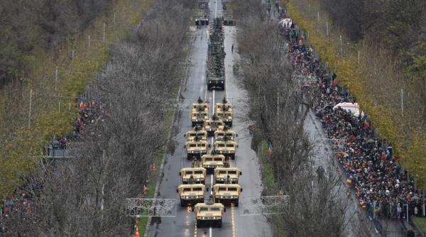 Imagini de la Paradă. Tehnica de luptă prezentată de Armată și echipamentele militare 'vedetă'
