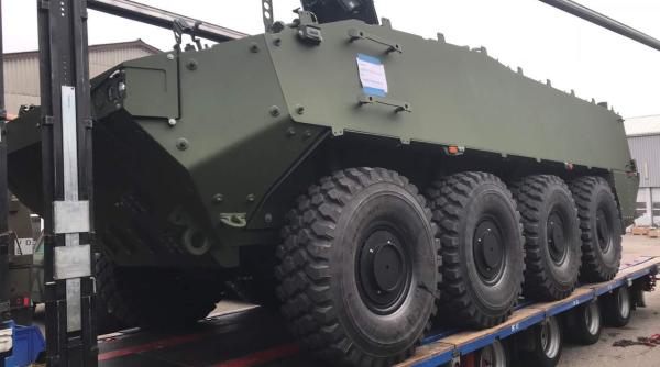 Încă trei transportoare blindate Piranha 5 vor ajunge în România