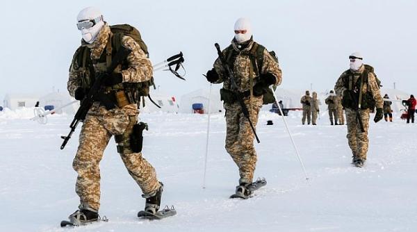 Finlanda urmăreşte activitatea militară a Rusiei în zona arctică