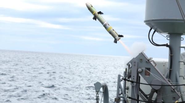 US Navy a prezentat noi tipuri de rachete care pot anihila bărcile rapide de atac ale Iranului - Video