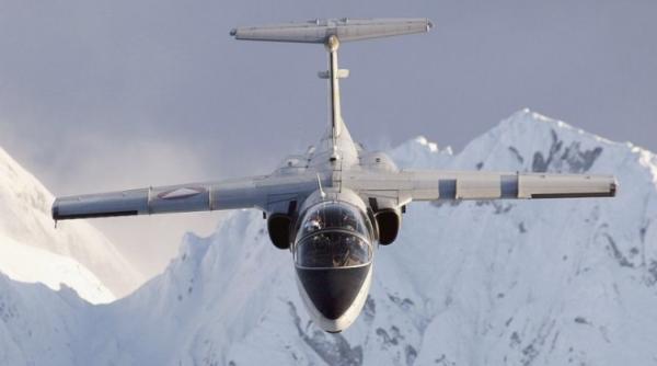 Austria a consemnat la sol avioanele de antrenament Saab 105 după ce au fost descoperite probleme