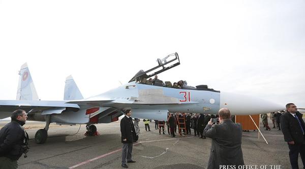 Armenia a primit primele avioane de luptă rusești Su-35SM (Video)
