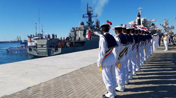 Iranul: Vom distruge orice vehicul de recunoaștere care pătrunde în zona exercițiilor militare comune cu Rusia