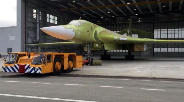 Rusia vrea să construiască un bombardier strategic fără pilot