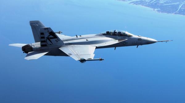US Navy va primi în curând primul avion Boeing F-18E Super Hornet Block 3