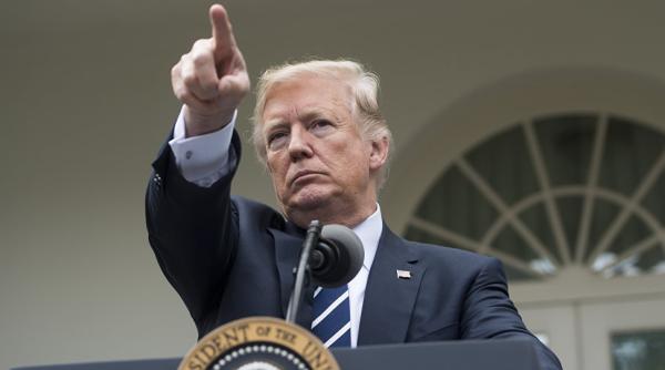 Procesul privind demiterea lui Donald Trump. Camera Reprezentanţilor a trimis Senatului actul de acuzare