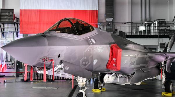 Polonia are avioane F-35. Varşovia a semnat contractul pentru cele 32 de aeronave (Video)