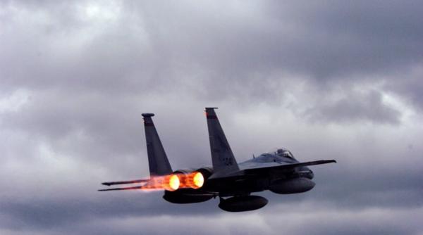 Sute de F-15, F-16 și B-1B, la final de 'carieră'. SUA le-au găsit înlocuitori